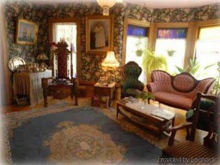 The Lion And The Rose Bed & Breakfast Whitefield Interieur foto
